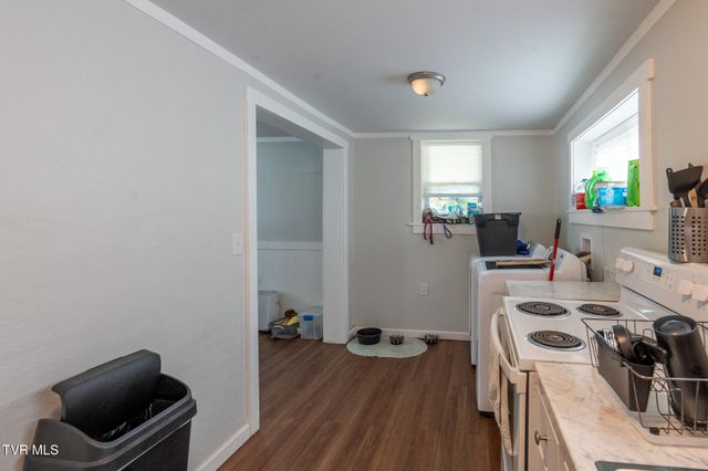 2305&2303 Abbott Drive, Johnson City, TN 37601