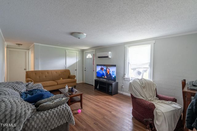 2305&2303 Abbott Drive, Johnson City, TN 37601