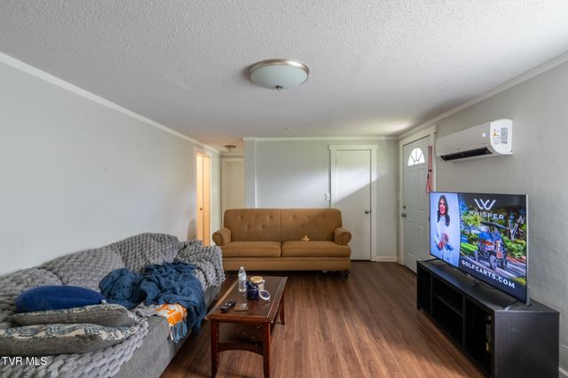 2305&2303 Abbott Drive, Johnson City, TN 37601