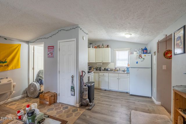 2305&2303 Abbott Drive, Johnson City, TN 37601
