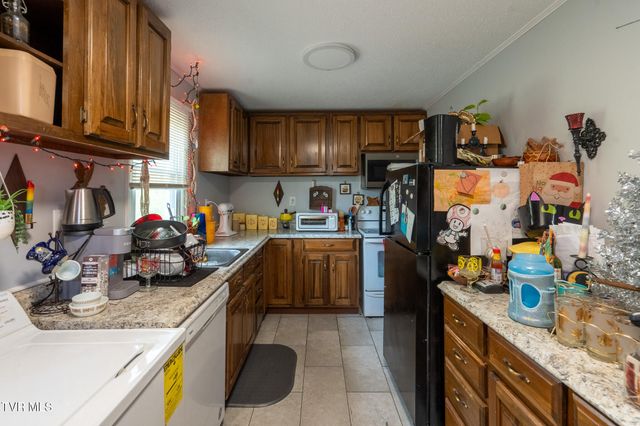 2305&2303 Abbott Drive, Johnson City, TN 37601
