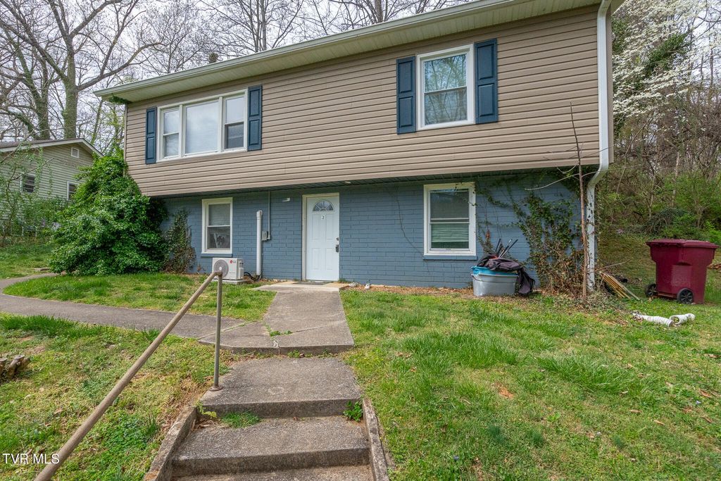2305&2303 Abbott Drive, Johnson City, TN 37601