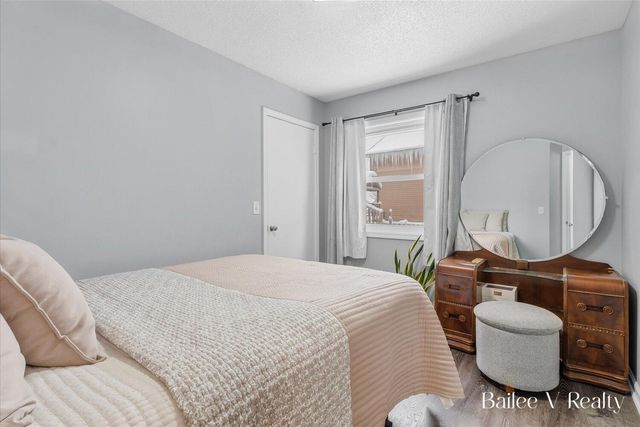 447 Stonehenge Street SE, Grand Rapids, MI 49548