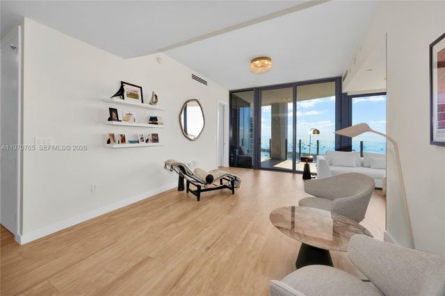 2831 S Bayshore Dr 2201, Miami, FL 33133