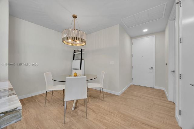 2831 S Bayshore Dr 2201, Miami, FL 33133