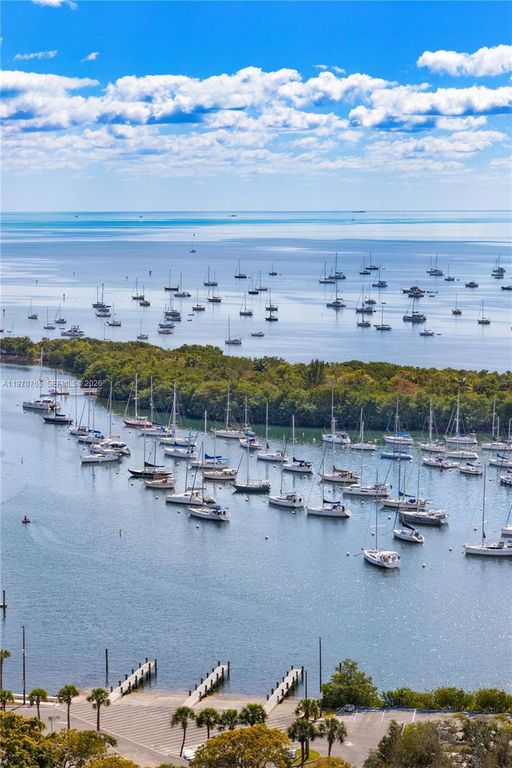 2831 S Bayshore Dr 2201, Miami, FL 33133