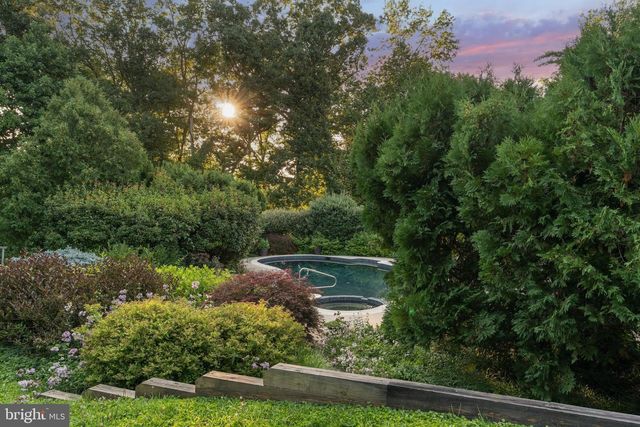 10 STREAM CT, Owings Mills, MD 21117