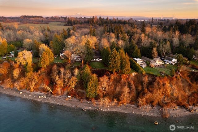 8617 Semiahmoo Drive, Blaine, WA 98230