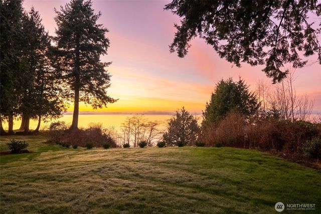 8617 Semiahmoo Drive, Blaine, WA 98230