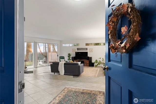 8617 Semiahmoo Drive, Blaine, WA 98230