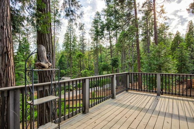 2346 Black Oak Dr, Arnold, CA 95223