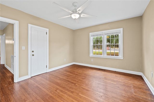 709 W Main Street, Pickens, SC 29671