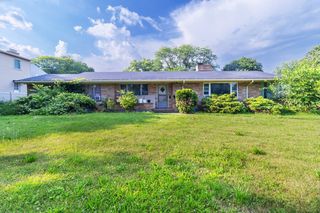 2808 E State Street, Rockford, IL 61108