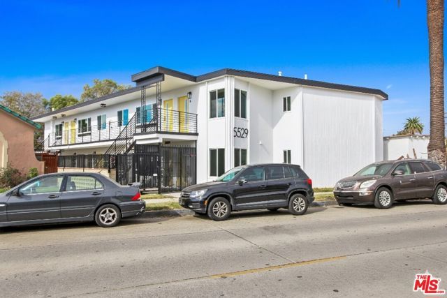 5529 Dairy Avenue, Long Beach, CA 90805