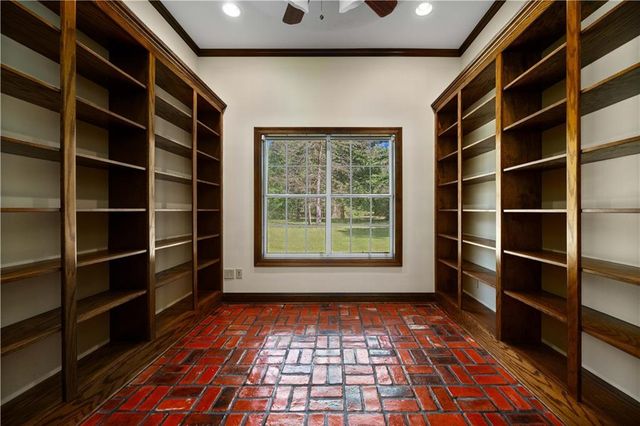 145 Q STOCKMAN Road, Deville, LA 71328