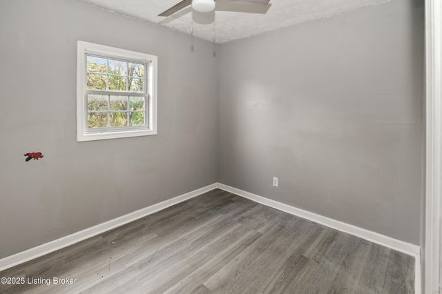 1926 W Chestnut St, Louisville, KY 40203