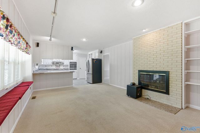 2612 Vista Drive SE, Huntsville, AL 35803