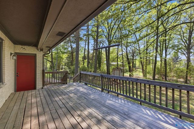 2612 Vista Drive SE, Huntsville, AL 35803