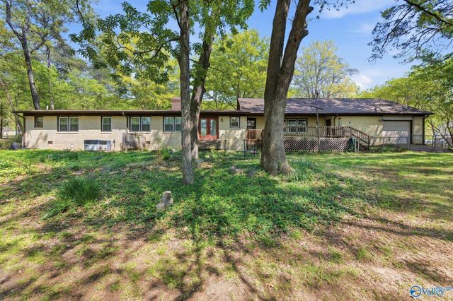 2612 Vista Drive SE, Huntsville, AL 35803