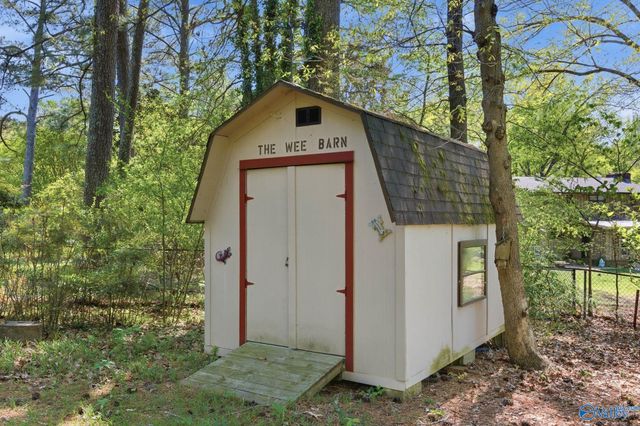 2612 Vista Drive SE, Huntsville, AL 35803