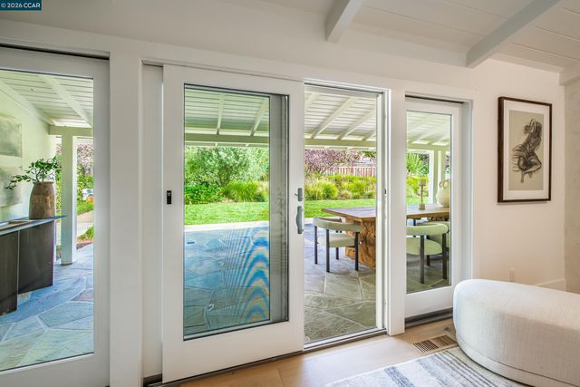 848 Santa Maria Way, Lafayette, CA 94549