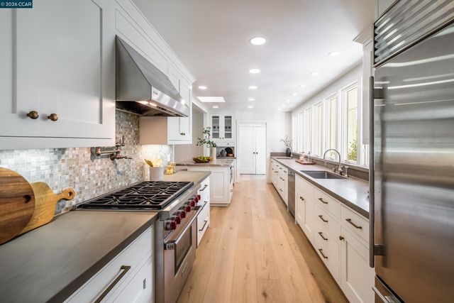 848 Santa Maria Way, Lafayette, CA 94549