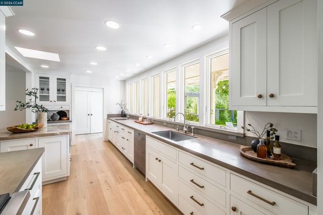 848 Santa Maria Way, Lafayette, CA 94549