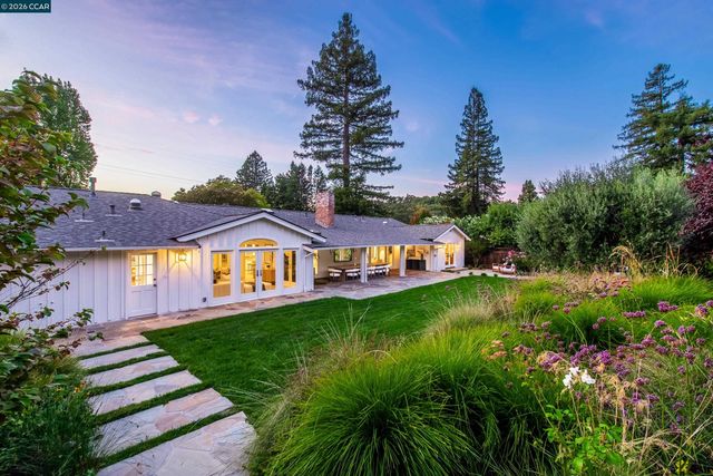 848 Santa Maria Way, Lafayette, CA 94549