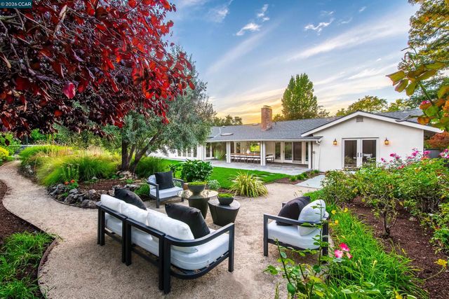 848 Santa Maria Way, Lafayette, CA 94549