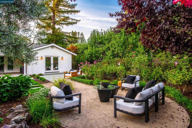 848 Santa Maria Way, Lafayette, CA 94549