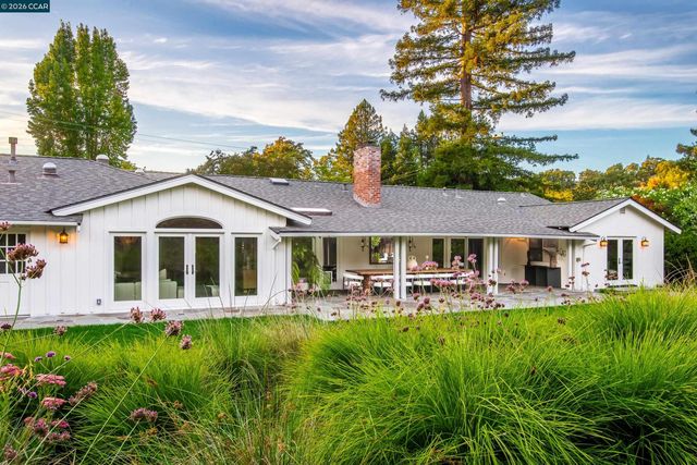 848 Santa Maria Way, Lafayette, CA 94549