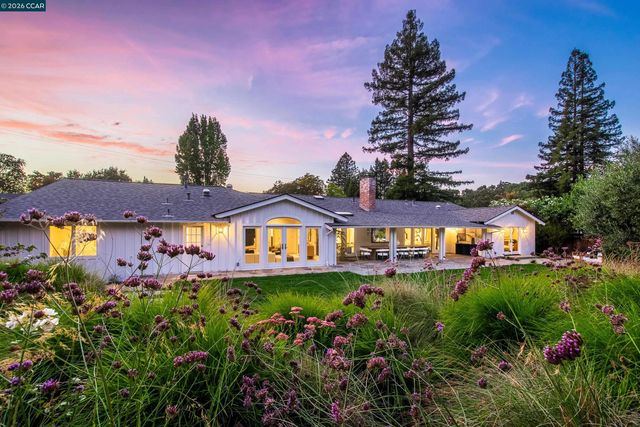 848 Santa Maria Way, Lafayette, CA 94549