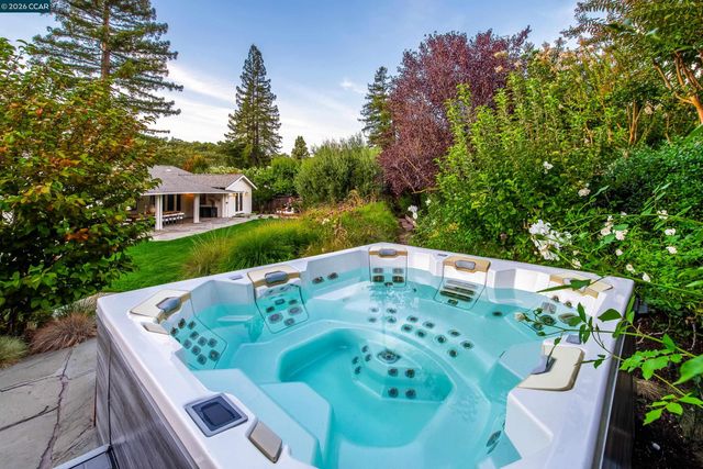 848 Santa Maria Way, Lafayette, CA 94549