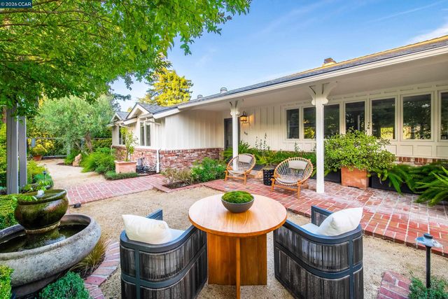 848 Santa Maria Way, Lafayette, CA 94549