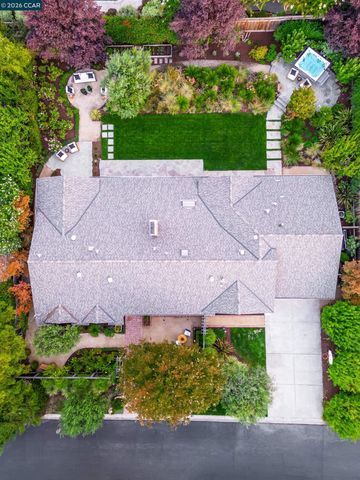 848 Santa Maria Way, Lafayette, CA 94549
