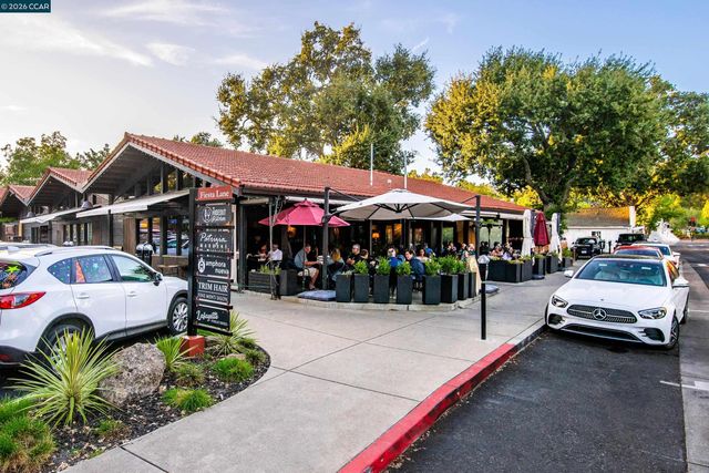848 Santa Maria Way, Lafayette, CA 94549