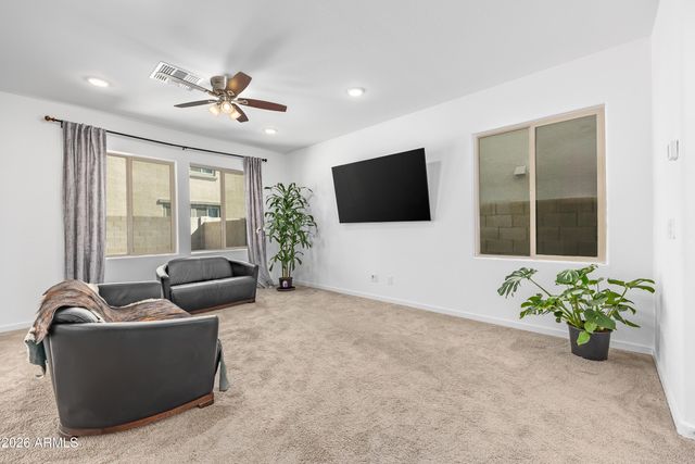 2019 N MARKETSIDE Avenue, Buckeye, AZ 85396