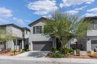 2019 N MARKETSIDE Avenue, Buckeye, AZ 85396
