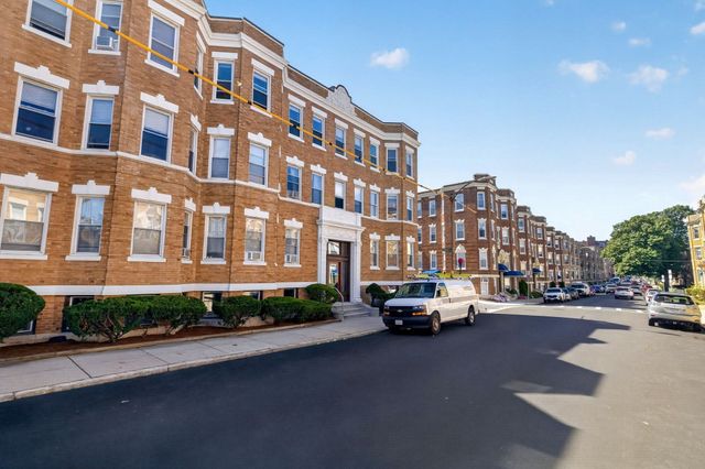 229 Kelton Street 10, Boston, MA 02134