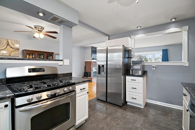 514 Fitch Road, Chicago Heights, IL 60411