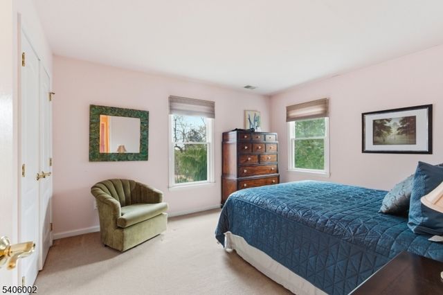 118 Apgar Way, Bethlehem Twp., NJ 08802