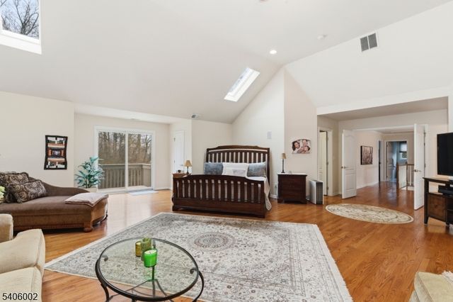 118 Apgar Way, Bethlehem Twp., NJ 08802