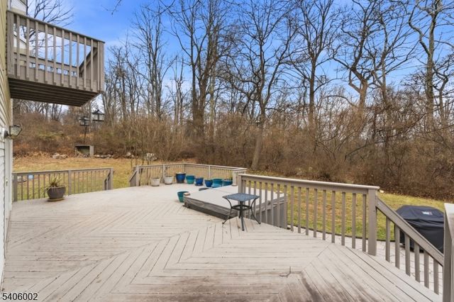 118 Apgar Way, Bethlehem Twp., NJ 08802