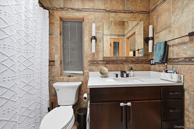 9 Adrian Drive, Ronkonkoma, NY 11779