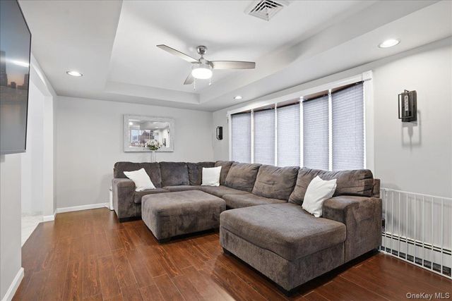 9 Adrian Drive, Ronkonkoma, NY 11779