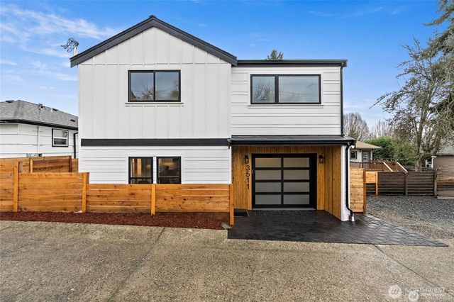 3511 SW Trenton Street, Seattle, WA 98126