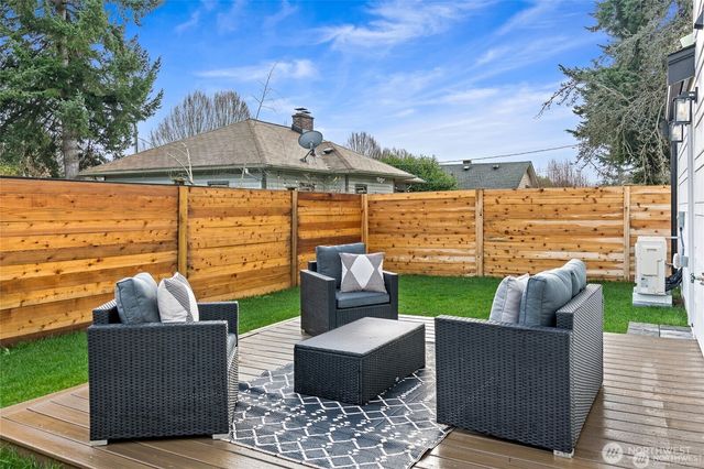 3511 SW Trenton Street, Seattle, WA 98126