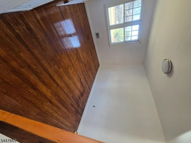 1712 Kenyon Ave, South Plainfield Boro, NJ 07080