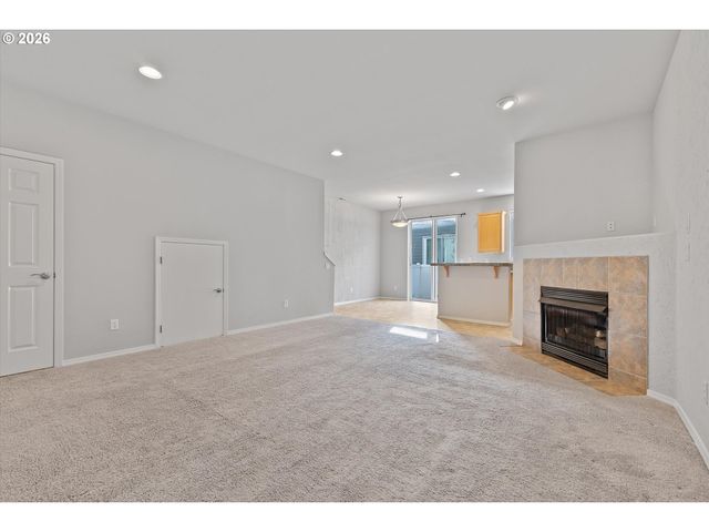 9228 Sw CASCARA Ln, Tualatin, OR 97062