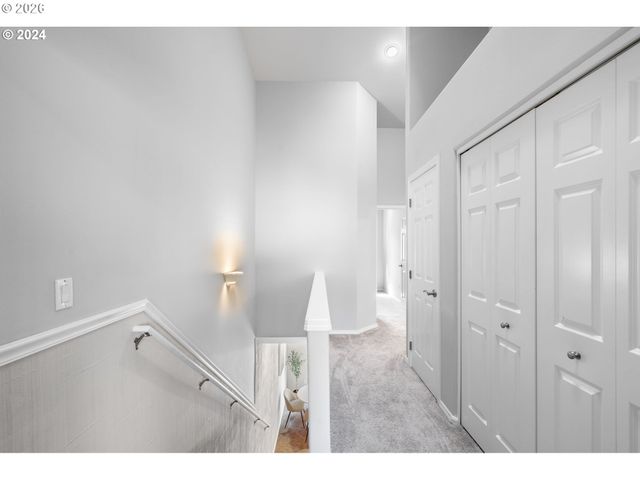 9228 Sw CASCARA Ln, Tualatin, OR 97062